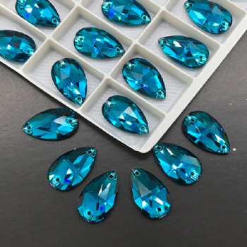 Blue Zircon Color